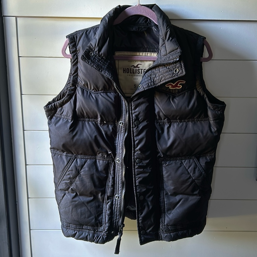 Hollister Vest